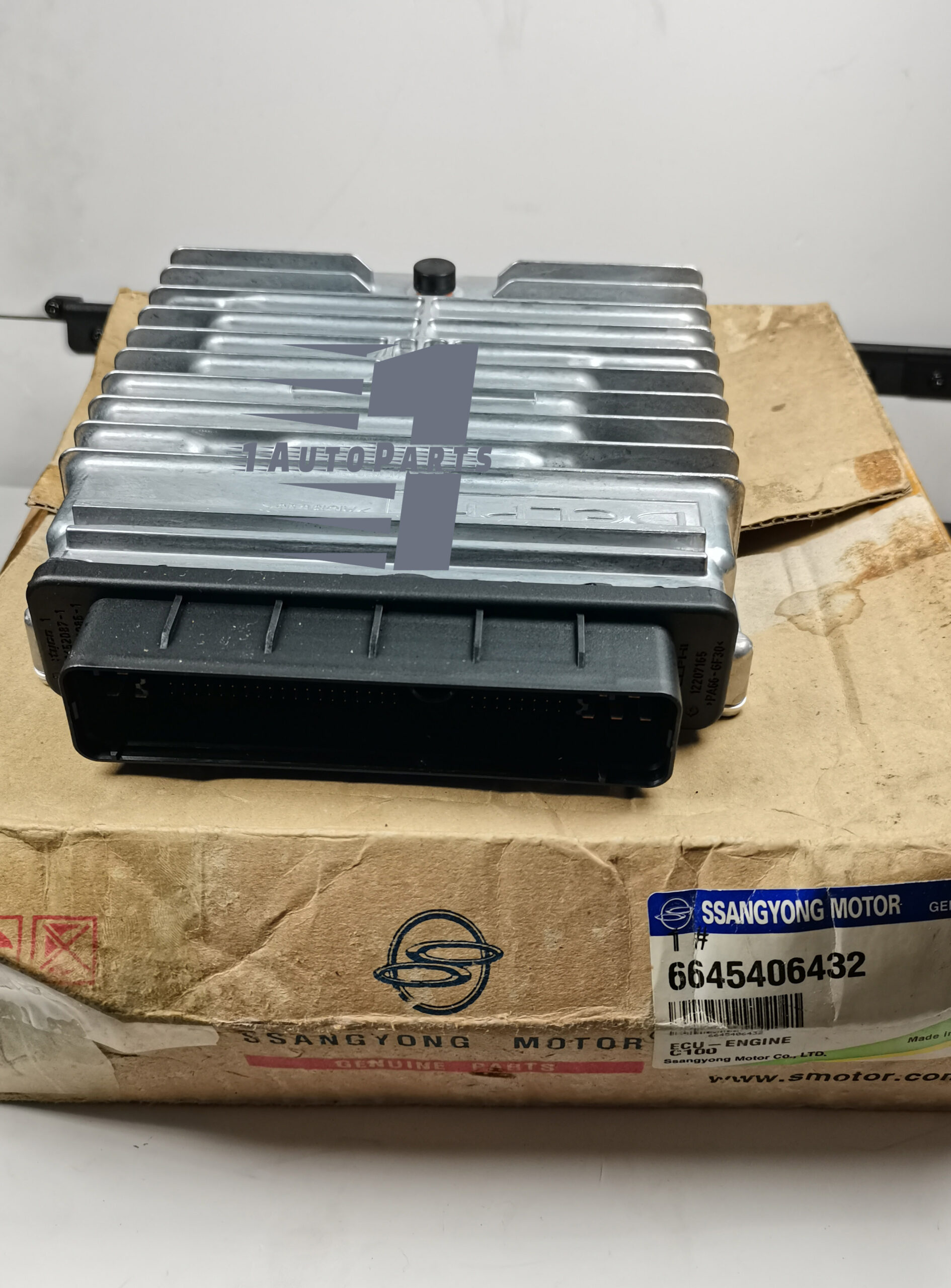 Genuine New ECU 6645406432 For SSANGYONG Actyon 2006-2008